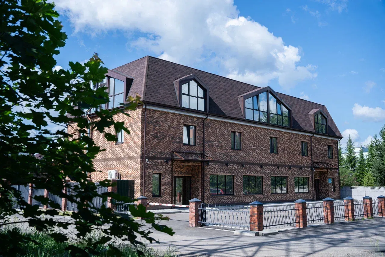 Детоксикация после мефедрона в Магадане- стоимость, методы, анонимное лечение в клинике Профмед